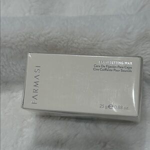 Farmasi Brow Setting Wax - Silver Packaging